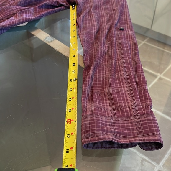 Royal Robbins,burgundy,length,quick dry,stretch,travel,mesh lined zip pocket,EUC - Picture 11 of 12